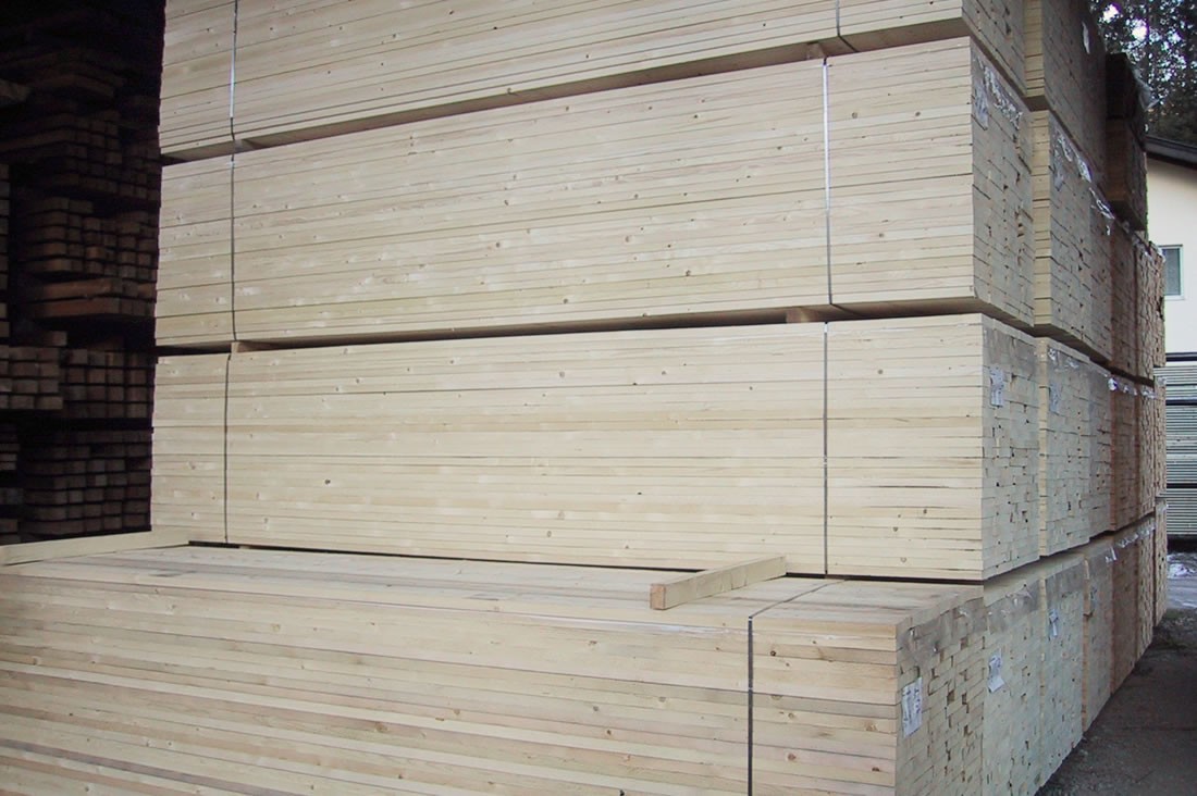 Finished and kiln-dried uprights for joinery products Finished and kiln-dried uprights for joinery products