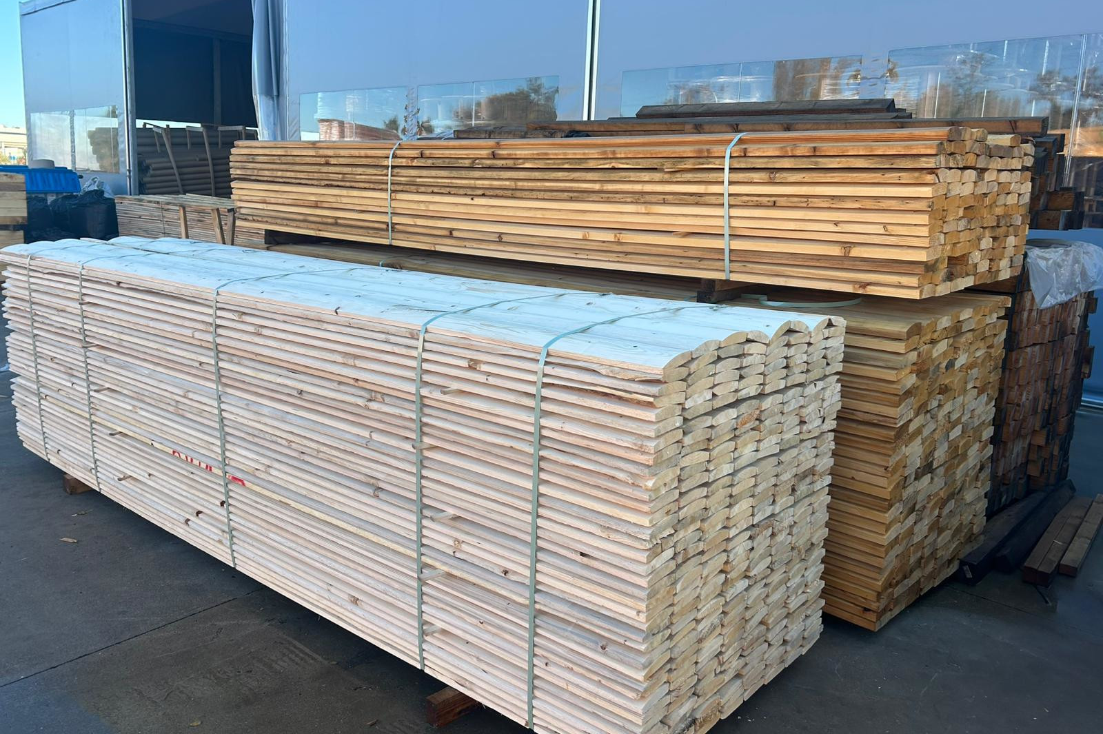 fir-boards-wood Clean-Cut Square-Edged Spruce